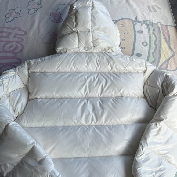 Moncler Hooded Down Jacket White - Picture 8 of 8